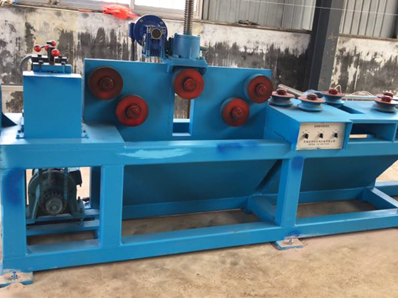 Large diameter peeling machine