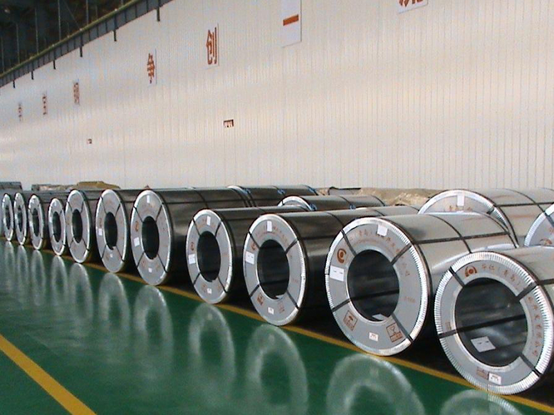 Steel strip coil